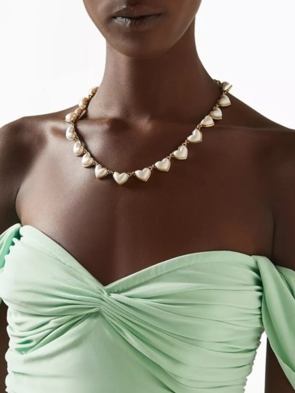 Oscar De La Renta Sweetheart Pearly Necklace